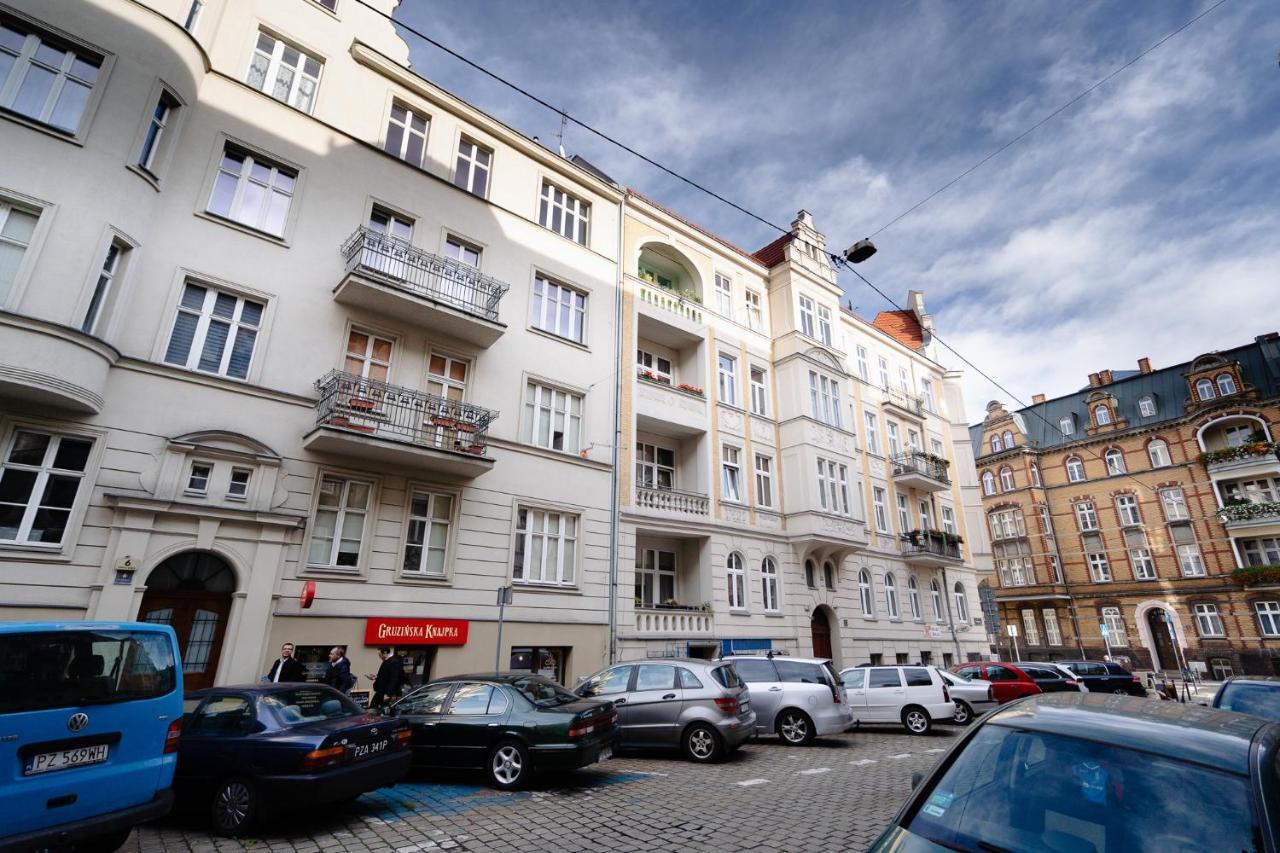 Elegant Very Berry Studios In Poznan Center By Noclegi Renters Kültér fotó